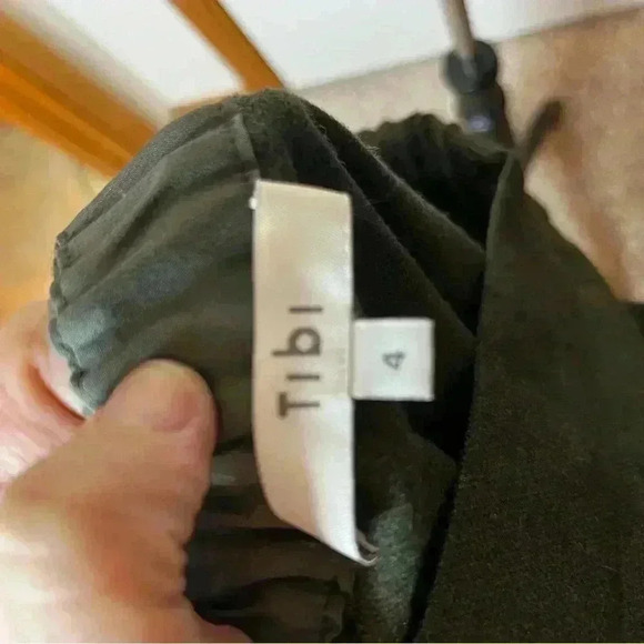 Tibi Wool Blend 3/4 Sleeve Shirt Women 4 Green Off Shoulder Rounded Neck Tunic - Picture 10 of 10